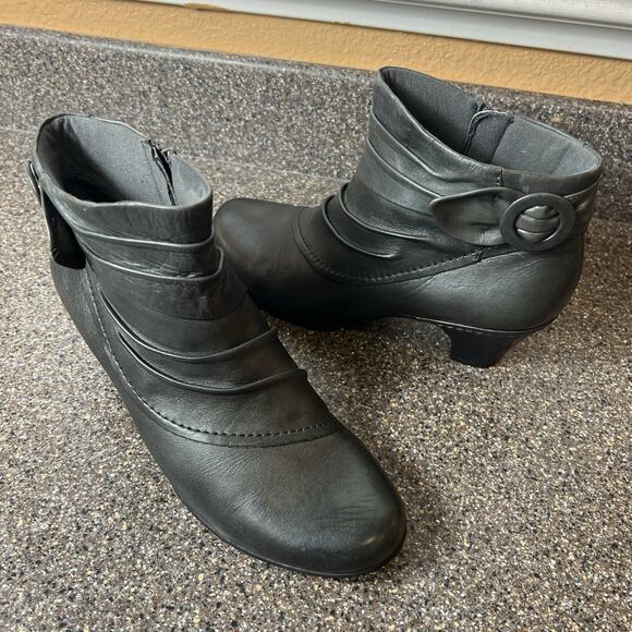 Cobb Hill New Balance Womens Sz 10M Heeled Boots Gray Leather Comfort Casual Zip - Picture 1 of 11